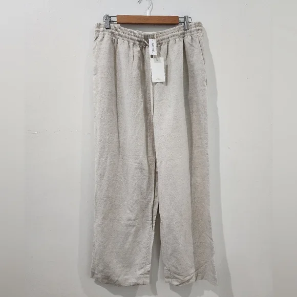 Aritzia Wilfred Thesis Drawstring Pants - Picture 2 of 16